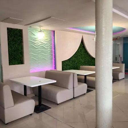 Danita & Restaurant&pool Bar * Варна